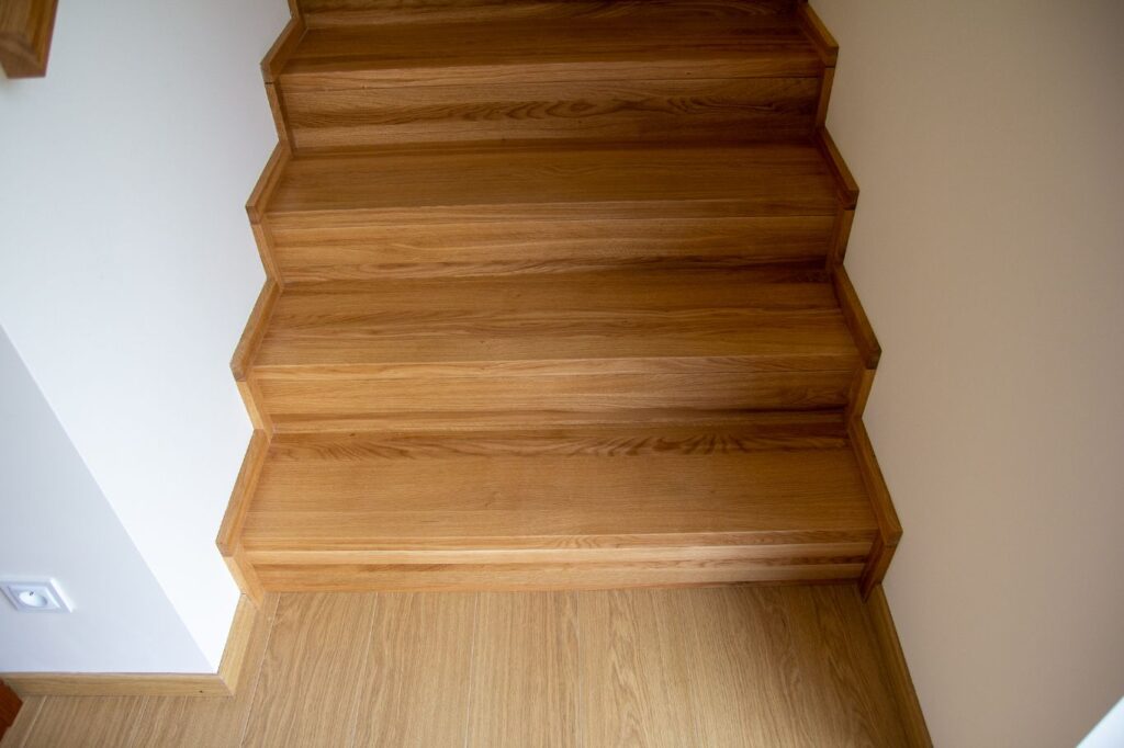drewniane schody wrocław